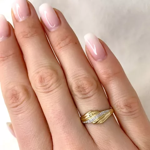 Enkel abstrakt diamant ring i 9 karat gull og hvitt gull 0,02 ct