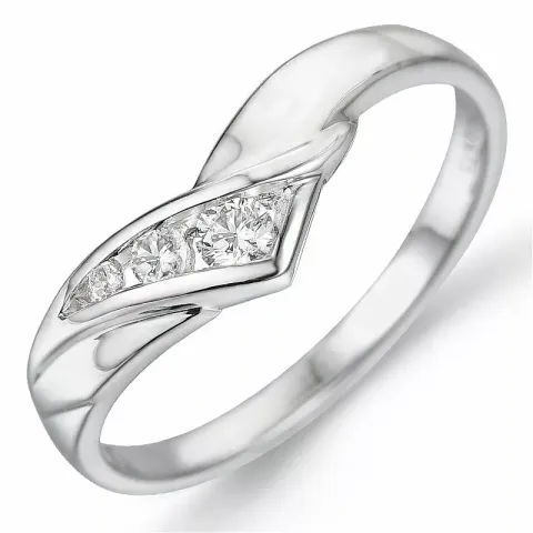 V diamant ring i 9 karat hvitt gull 0,10 ct