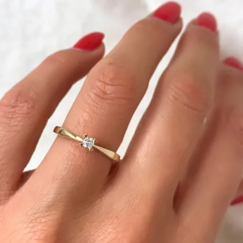 kampanje - diamant solitairering i 14 karat gull 0,08 ct