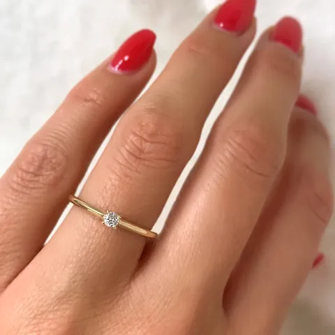 kampanje - diamant solitairering i 14 karat gull 0,08 ct