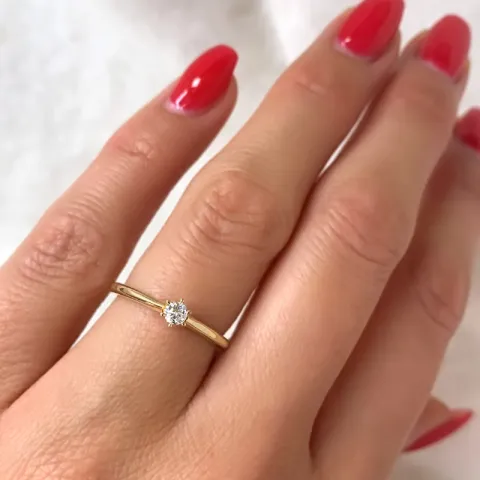 kampanje - diamant solitairering i 14 karat gull 0,12 ct