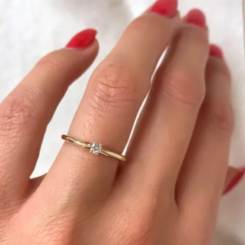 kampanje - diamant solitairering i 14 karat gull 0,08 ct