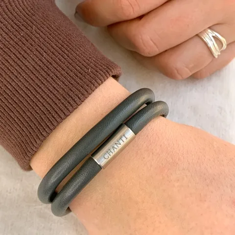 Grå lær armbånd i stål  x 6 mm