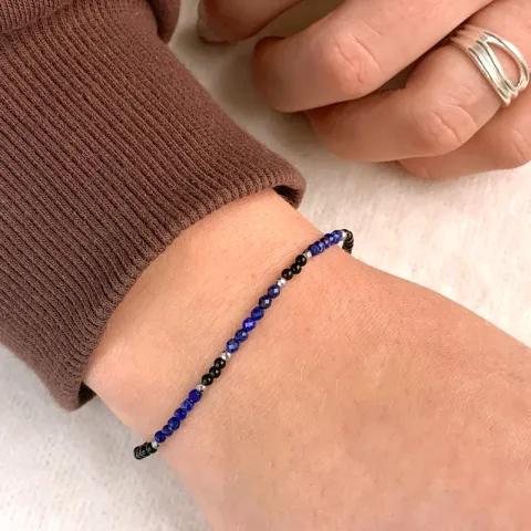 Elegant stein armbånd med onyks og lapis og 6 hematite.