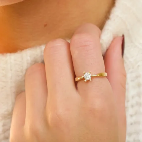0,40 ct lab grown diamant ring i 14 karat gull 0,40 ct