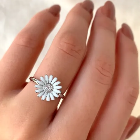 11 mm margeritt zirkon ring i sølv - Matilda