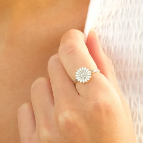 11 mm margeritt zirkon ring i sølv - Matilda
