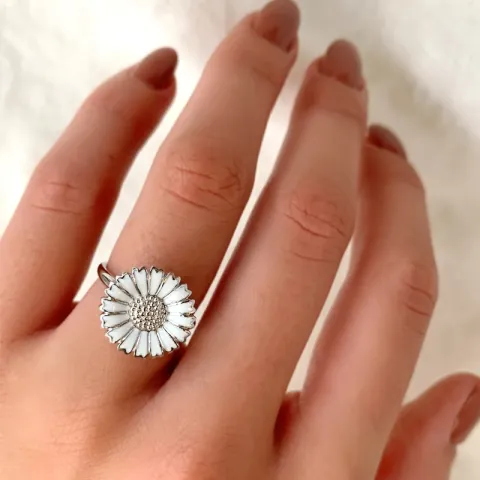 15 mm margeritt ring i rodinert sølv - Marie
