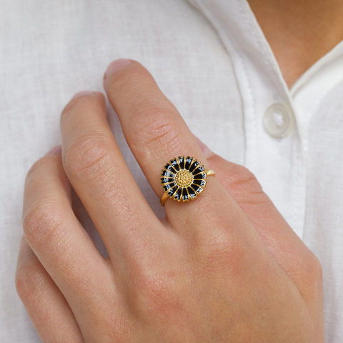 14 mm margeritt svart ring i forgylt sølv - Marie