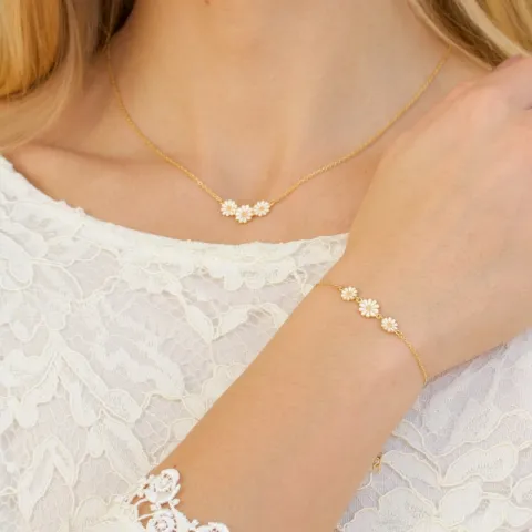 margeritt halskjede i forgylt sølv med anheng i forgylt sølv - Maggie