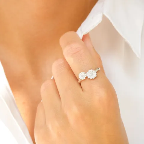 margeritt ring i sølv - Maggie