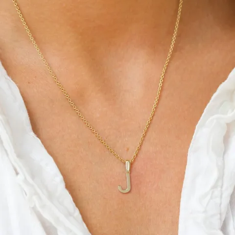 bokstav j anheng i 8 karat
