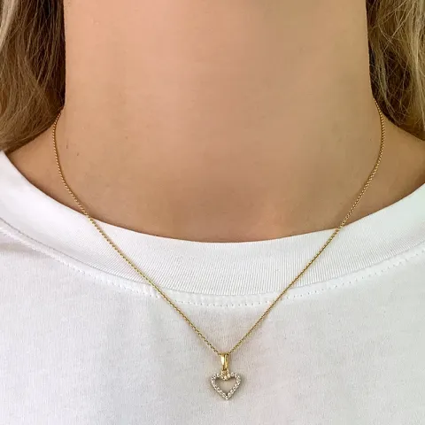 hjerte zirkon anheng i 8 karat