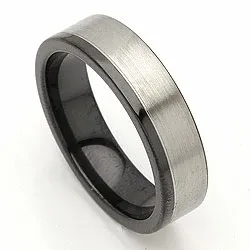 Giftering i svart stål og stål