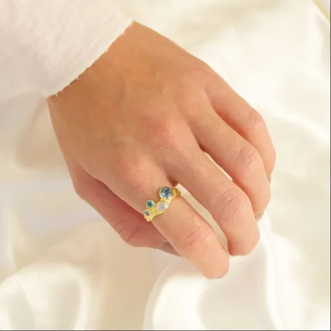 blå topas ring i forgylt messing - Eliné