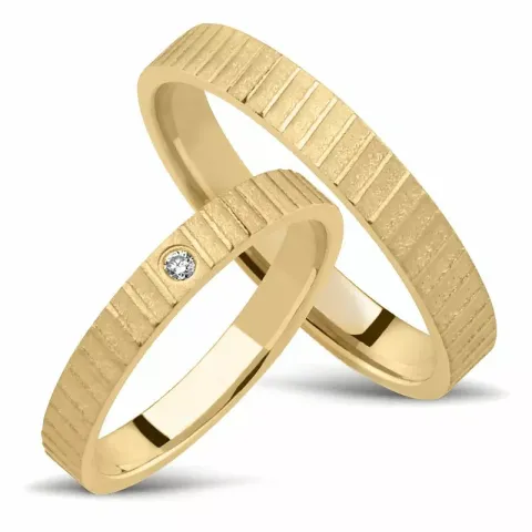 strukturert gifteringer i 14 karat gull 0,025 ct - par