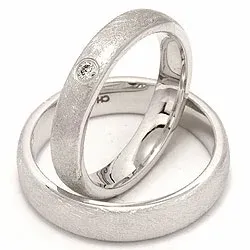 Strukturert ovale gifteringer i 14 karat hvitt gull 0,05 ct - par