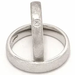 Strukturert ovale gifteringer i 14 karat hvitt gull 0,05 ct - par
