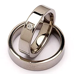 Gifteringer i titanium 0,05 ct