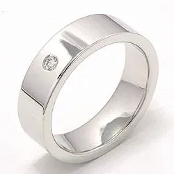 diamant giftering i 14 karat hvitt gull 0,05 ct