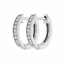 diamant creol i 14 karat hvitt gull med diamant