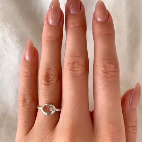 Oval ring i sølv