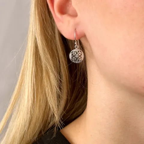 lange øredobber i oksidert sterlingsølv