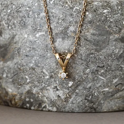 diamant solitaireanheng i 14 karat gull 0,05 ct