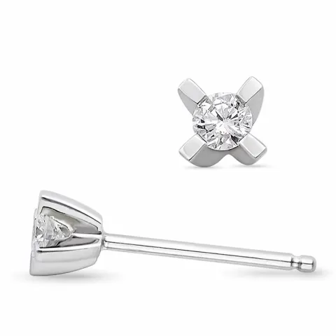 2 x 0,05 ct solitaireørepynt i 14 karat hvitt gull med diamant