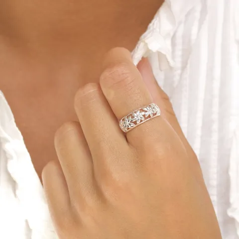 blomst ring i sølv