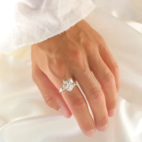 blomst ring i sølv