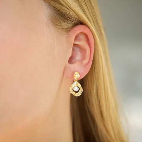 perle øredobber i forgylt messing - Eliné