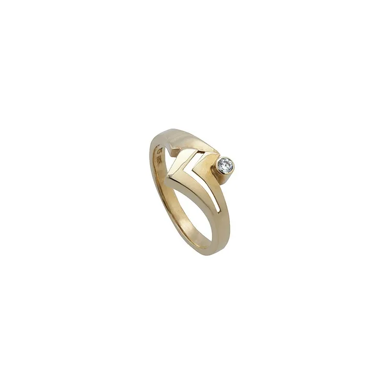 RS of Scandinavia ring i 14 karat gull hvit briljant