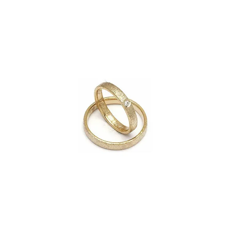 Gifteringer fra rs of scandinavia i gull 0,02 ct