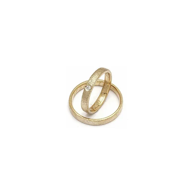 Gifteringer fra rs of scandinavia i gull 0,02 ct
