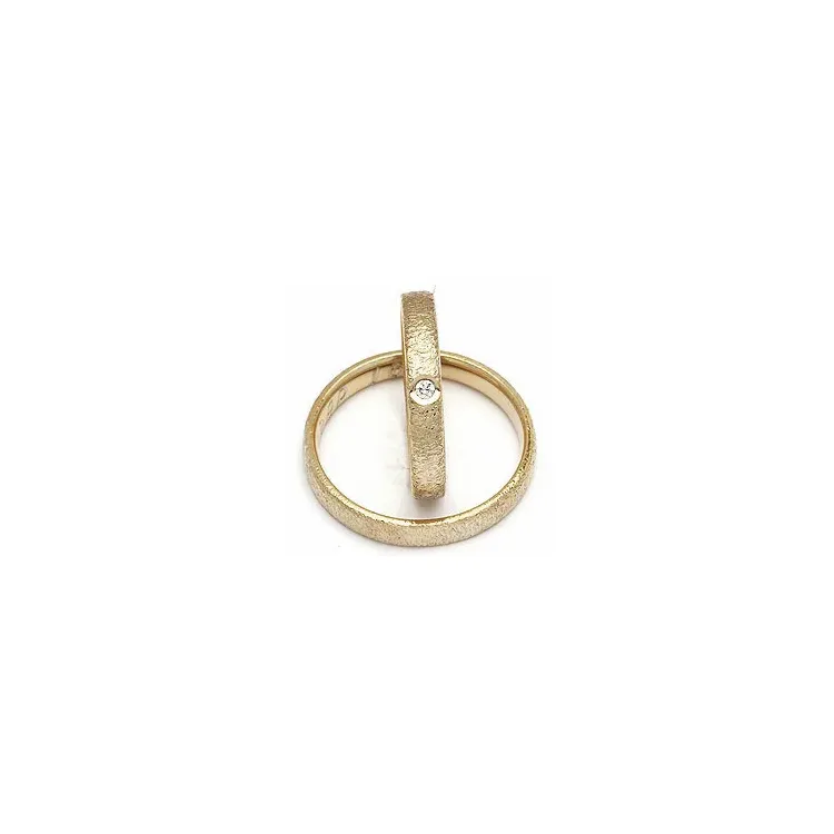 Gifteringer fra rs of scandinavia i gull 0,02 ct