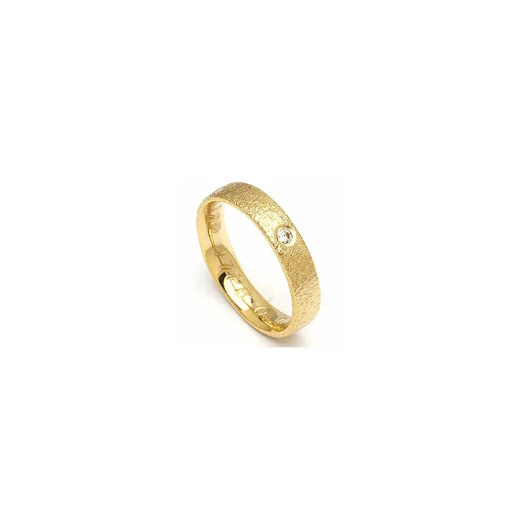 Giftering fra rs of scandinavia i 14 karat gull 0,02 ct