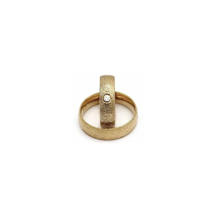 Gifteringer fra rs of scandinavia i 8 karat gull 0,03 ct
