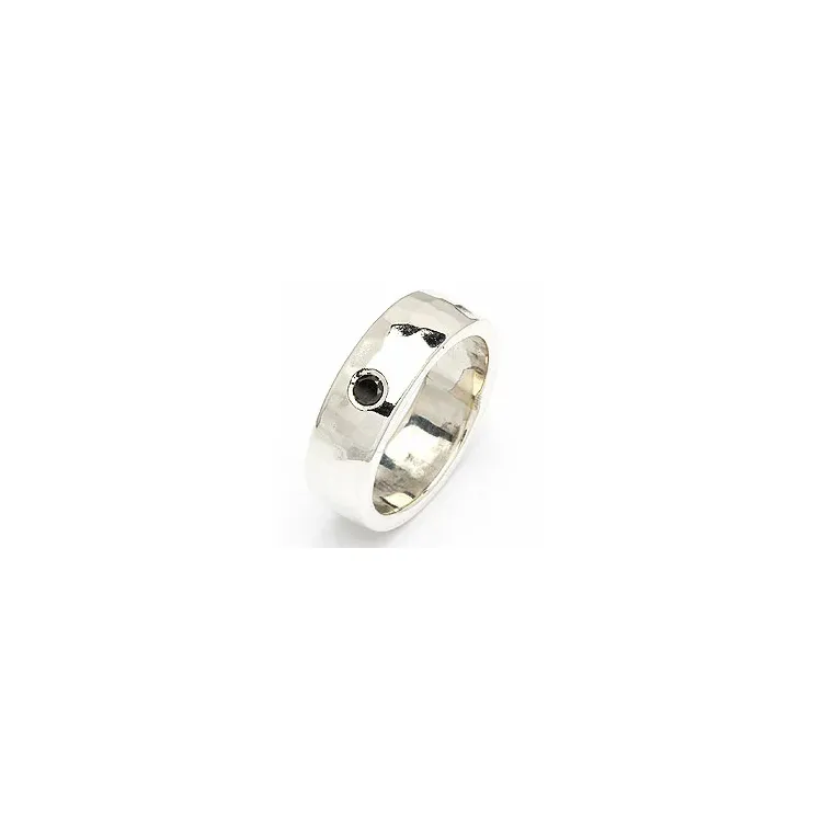 Giftering fra rs of scandinavia i sølv 0,10 ct