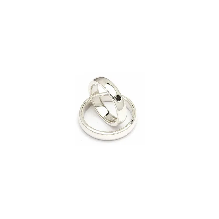 Gifteringer fra rs of scandinavia i sølv 0,05 ct