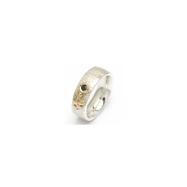 Giftering fra rs of scandinavia i sølv og alm. gull 0,05 ct