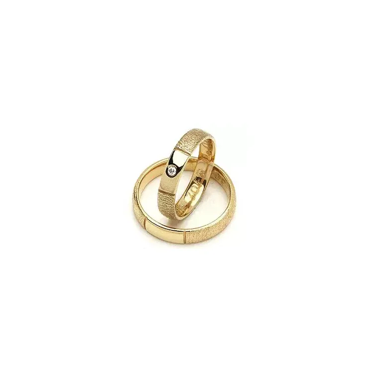 Gifteringer fra rs of scandinavia i 8 karat gull 0,02 ct