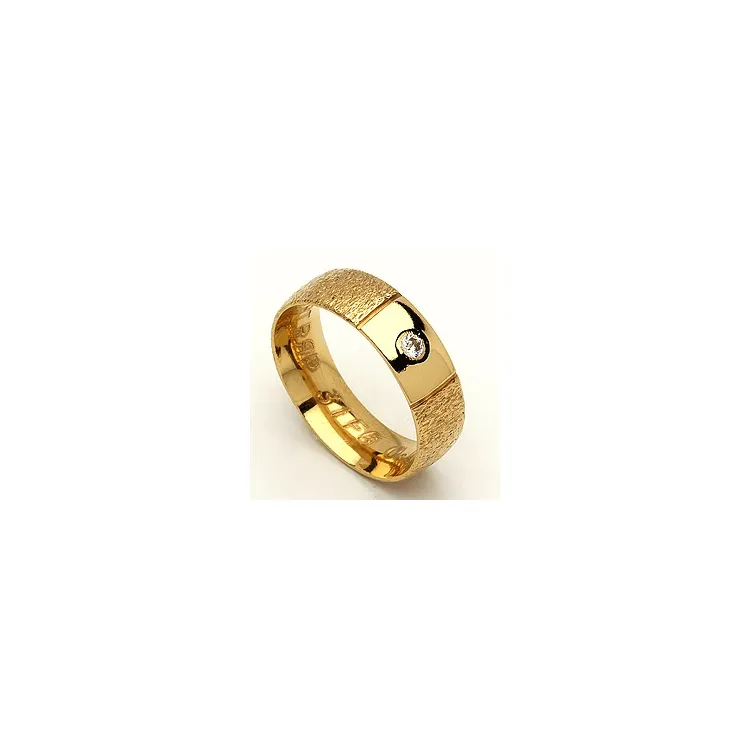 Giftering fra rs of scandinavia i 14 karat gull 0,03 ct