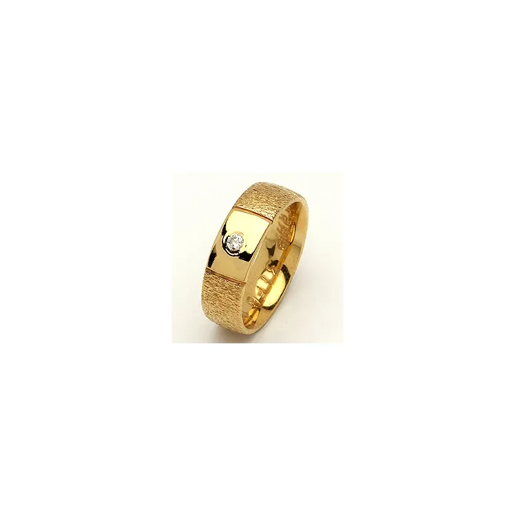 Giftering fra rs of scandinavia i 14 karat gull 0,03 ct