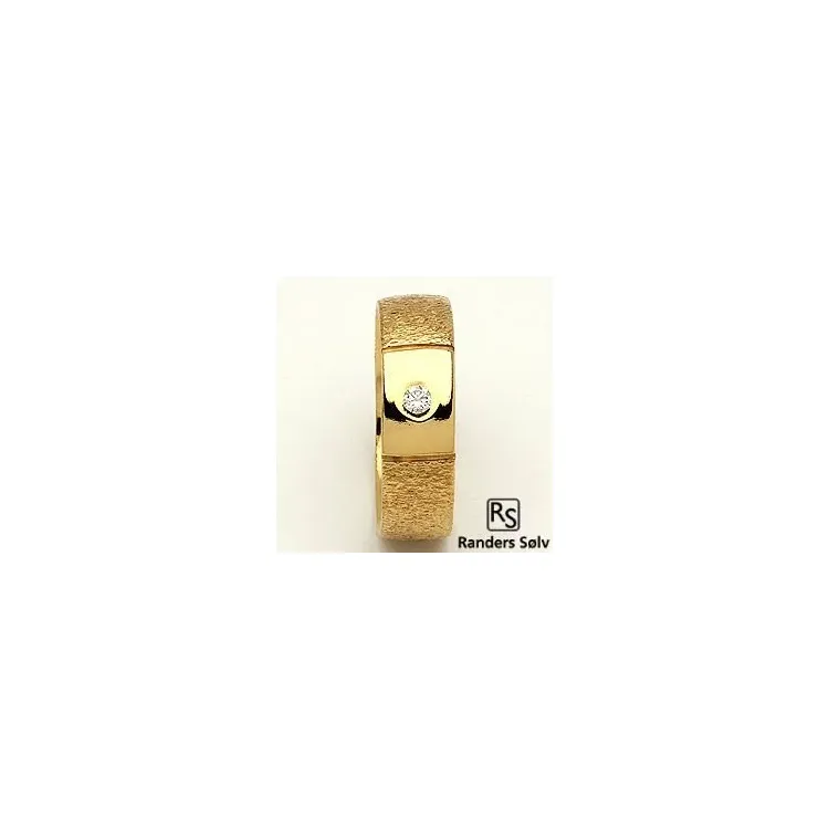 Giftering fra rs of scandinavia i 14 karat gull 0,03 ct