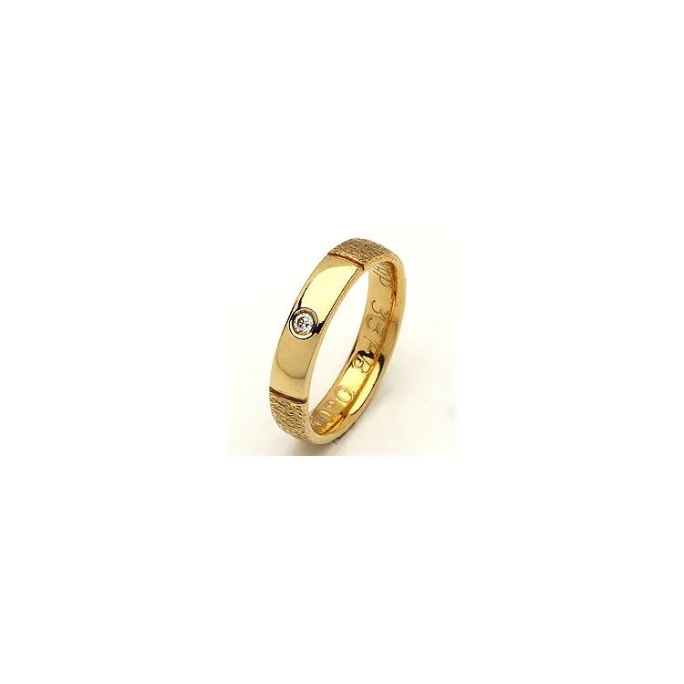 Giftering fra rs of scandinavia i 14 karat gull 0,02 ct