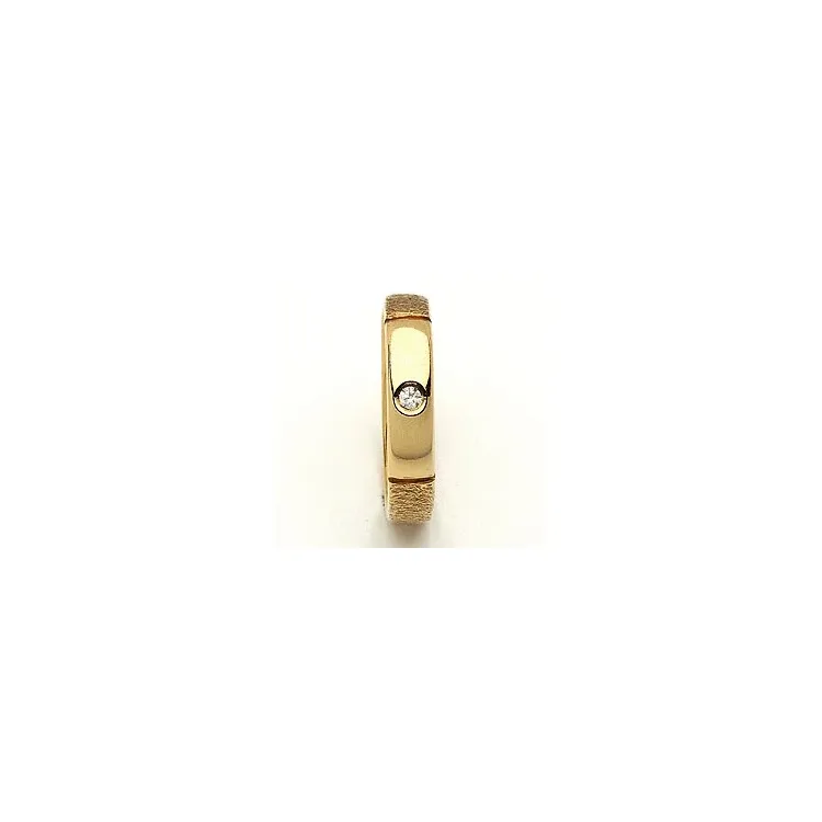 Giftering fra rs of scandinavia i 8 karat gull 0,02 ct