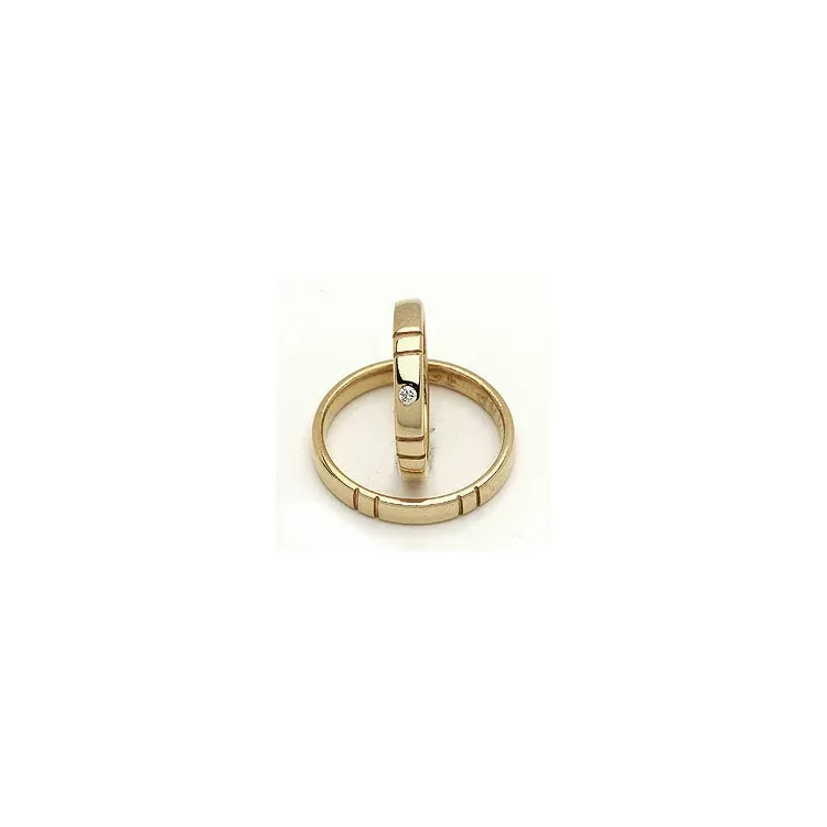 Gifteringer fra rs of scandinavia i 14 karat gull 0,02 ct