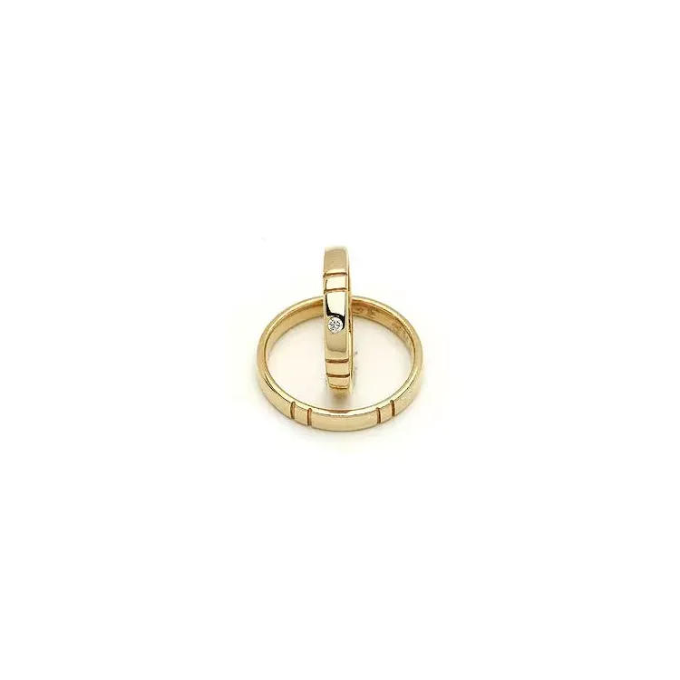 Gifteringer fra rs of scandinavia i 8 karat gull 0,02 ct