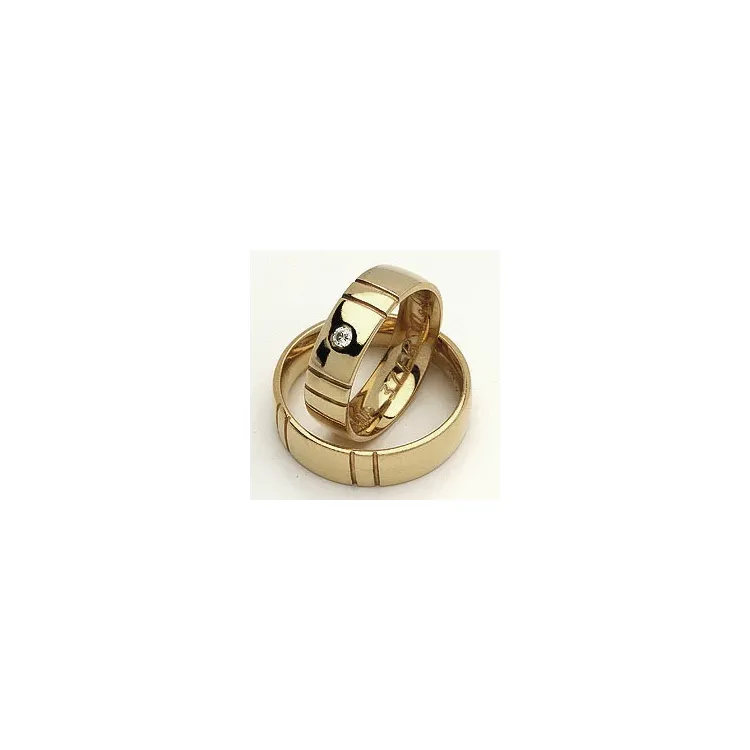 Gifteringer fra rs of scandinavia i 14 karat gull 0,03 ct